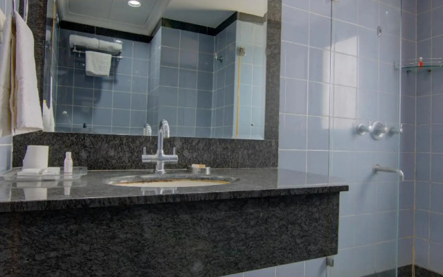 Tristar Service Apartments