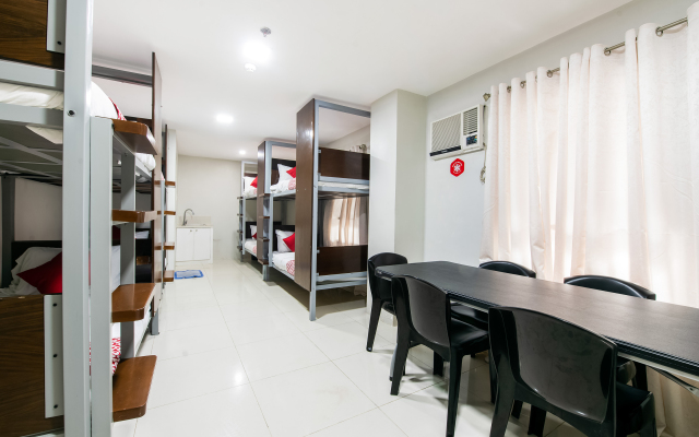 OYO 152 Sangco Condotel