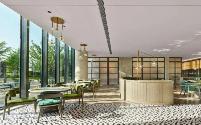 Doubletree By Hilton Yantai Golden Coast Hotel & Suites