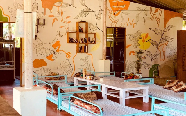 Rootsvilla Hostel Goa