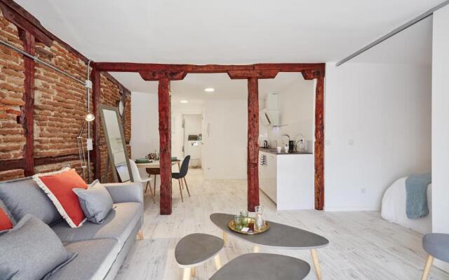 LEEWAYS LOFT in PELAYO