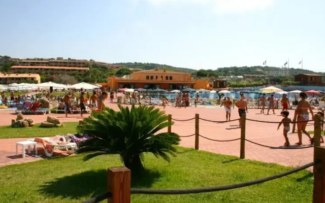 Hotel Residenziale Isola Rossa