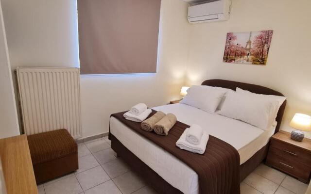 Chrisele House, 100m from Kalamaki Beach, Chania