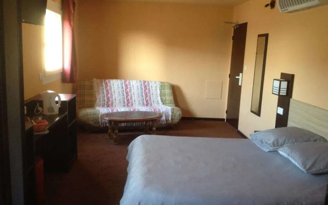 Brit Hotel Saint-Quentin