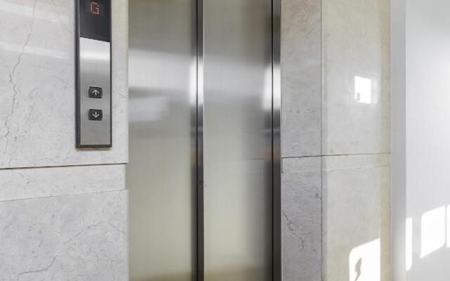 Lucky Star Hotel 266 De Tham