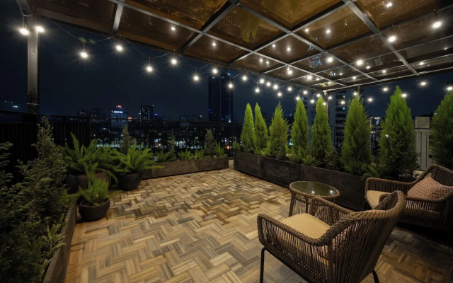 iRest Signature Ba Dinh Lakeside