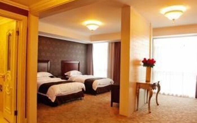 Home Inn Huaxuan Select Hotel (Jiaxing Wanda Plaza Branch)