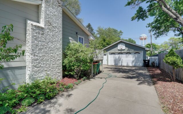 Pet-friendly Minneapolis Apt Near Shops & Dining!