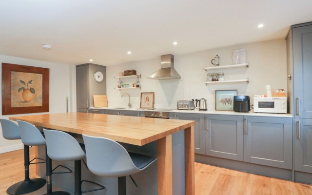 Flat 6