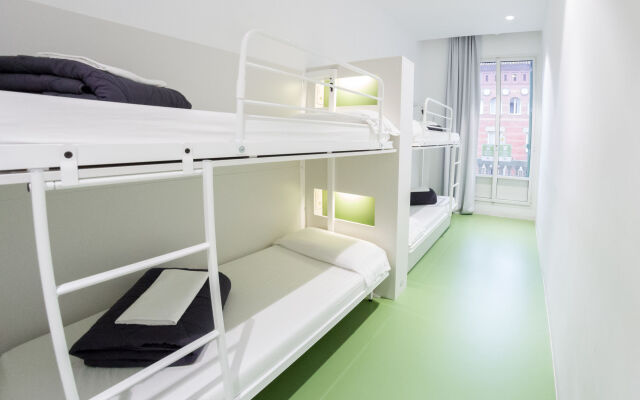 Sant Jordi Hostels Rock Palace