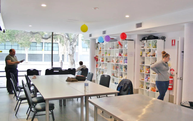 City Perth Backpackers Hostel