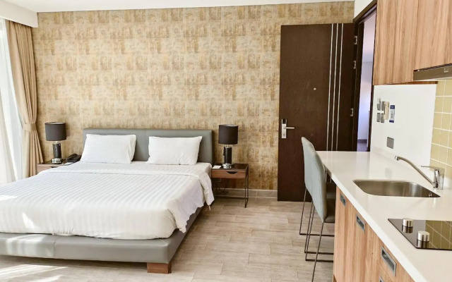 Absolute Twin Sands Resort & Spa