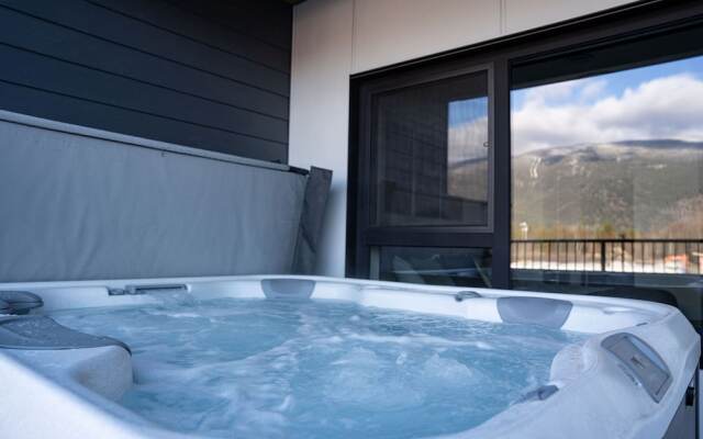 Villa 23 Cabot Peaks Revelstoke Vacation