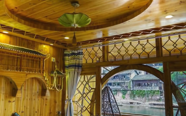 Qilin Inn