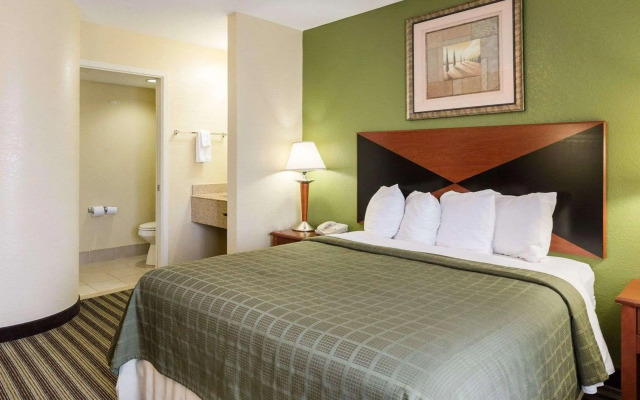 Quality Inn Baytown - Houston East