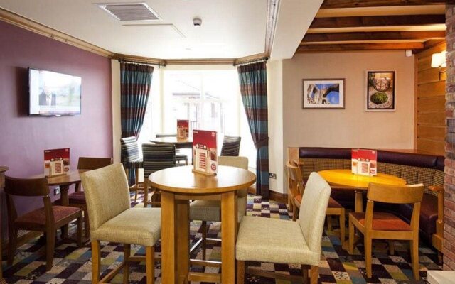 Premier Inn Glastonbury