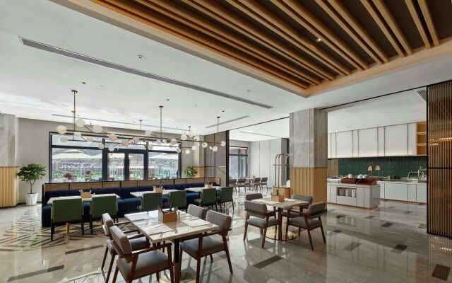 Hilton Garden Inn Lhasa