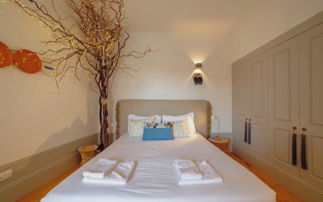 Downtown Modern Studio by Vacationy