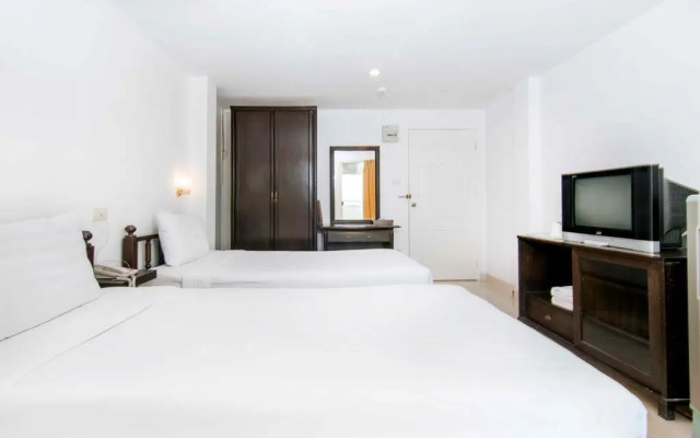 The Phoenix Hotel Bangkok