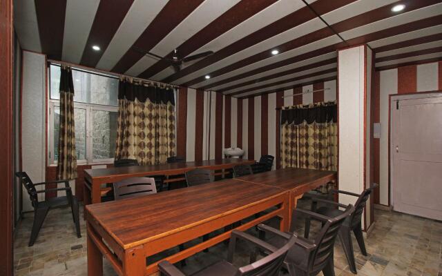 OYO 7028 Hotel Krishna And Restaurant