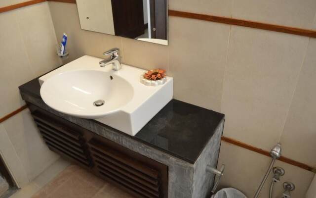 Star Class Comfort In Capital City