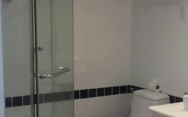 Rayaburi Hotel Patong