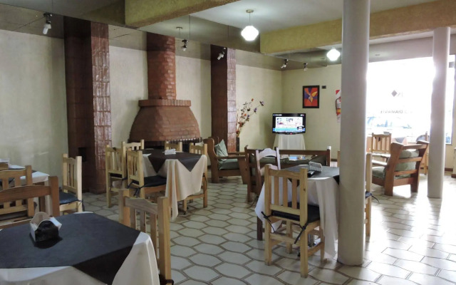 Hotel Río Diamante