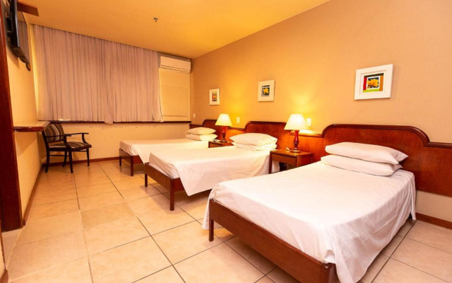 Rede Andrade Hotel Canadá