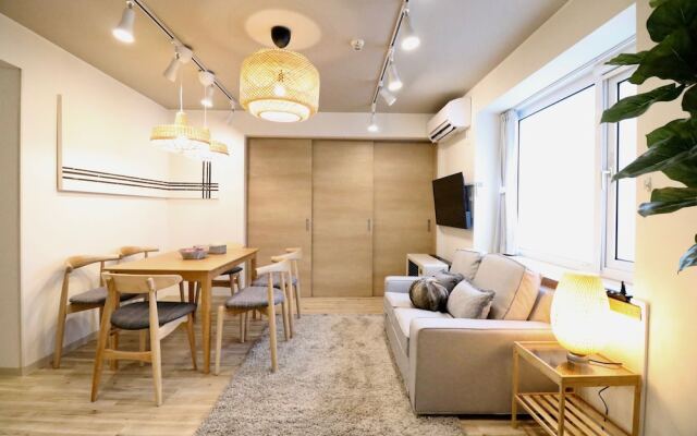 Sky Court 717