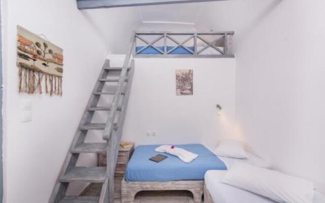 Maryloujohn Villas Oia