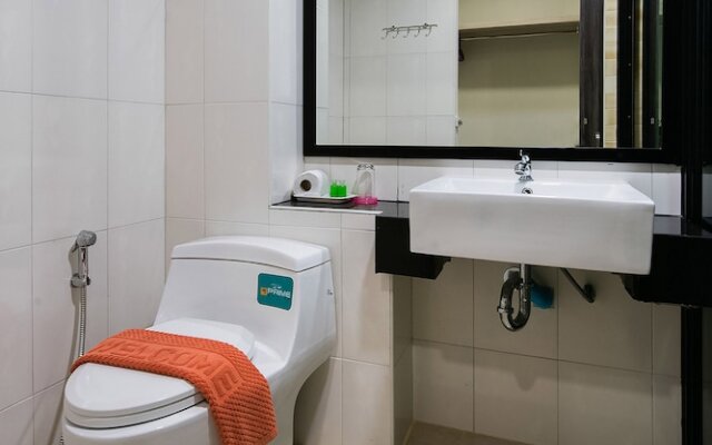 Sattahip 9 Boutique Hotel OYO Rooms