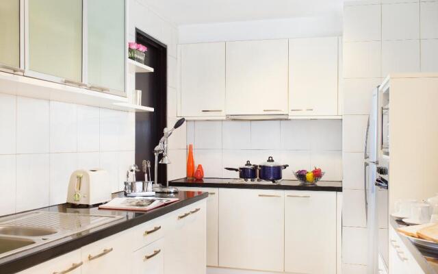 Three Bedroom Executive Apartment, Somerset Berlian Jakarta