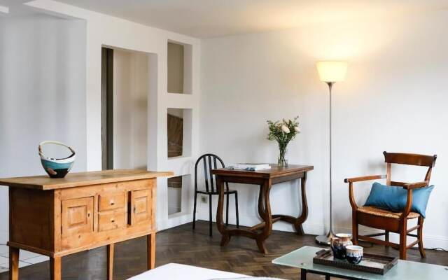 Appartements Au-Dessus Du...