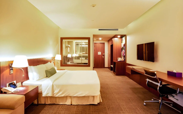 Becamex Hotel New City