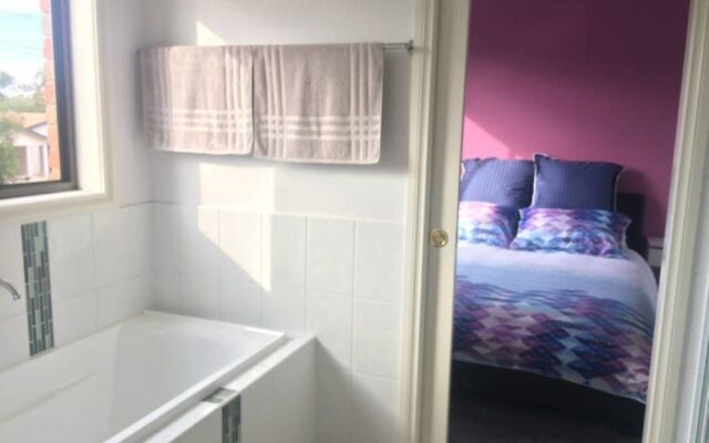 Regent Retreat - Echuca Moama Holiday Accommodation