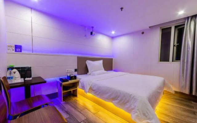 Ala Zhuoying Hotel (Foshan Nanhai Hongwei Building)