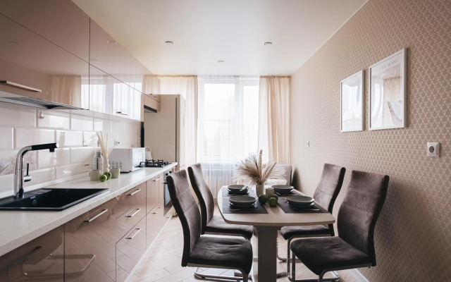 Две Подушки на ул. Левичева, д. 19