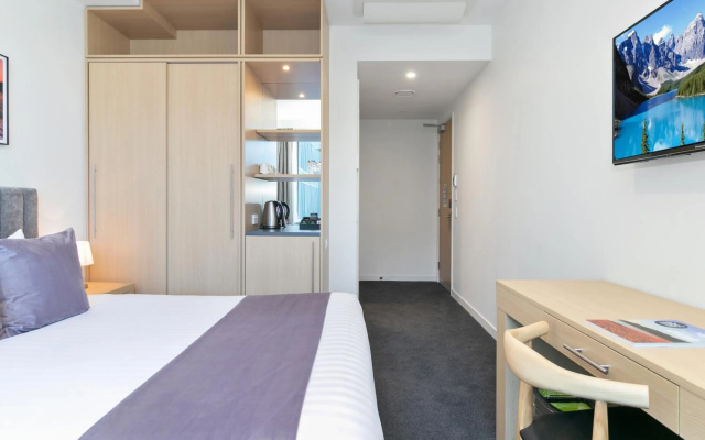 Christchurch City Hotel – Guest Rooms – Christchurch