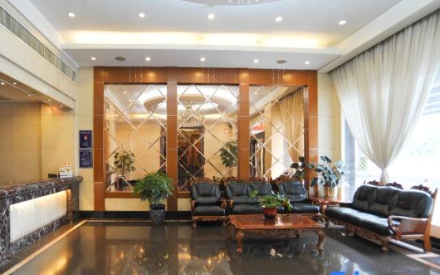 Zhonghuan Hotel