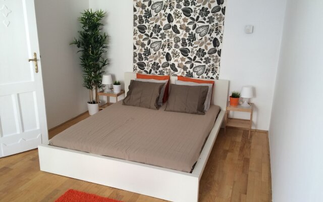 Hi5 Apartments - Ruin Bar District