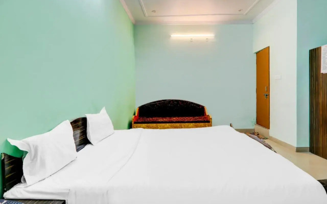 Oyo Flagship 805541 Maruti Inn