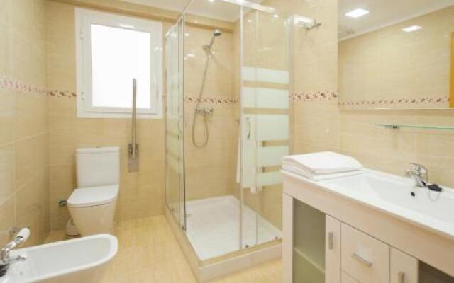 MD Vila Barbera Apartment Center