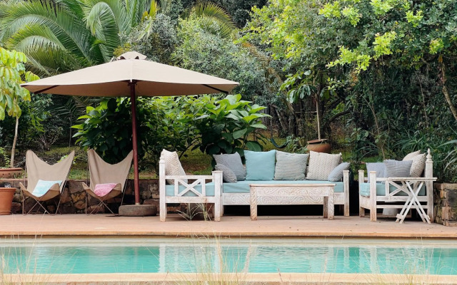 Ol Losowan House, Karen