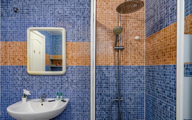 Coastal Charm/ Cozy Studio In Benalmadena