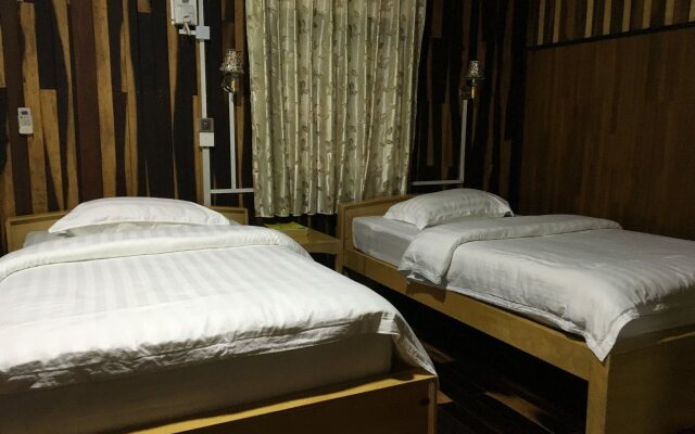 Oak Thar Kyaw Hotel
