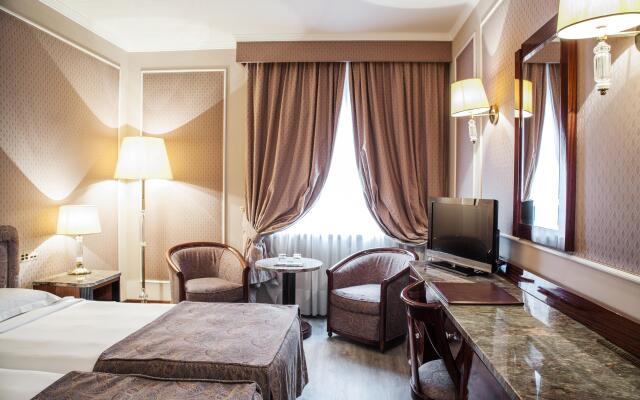Hotel Doria Grand Hotel