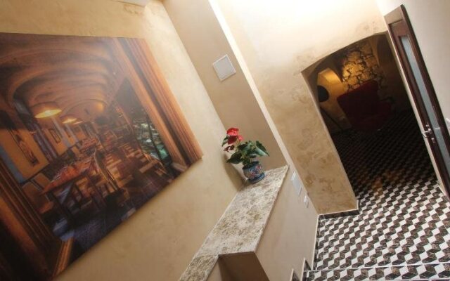 MyTravel House