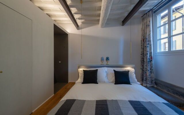 Santo Spirito Exclusive