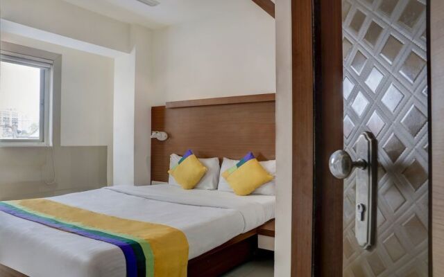 Treebo Trip Everest Lodging