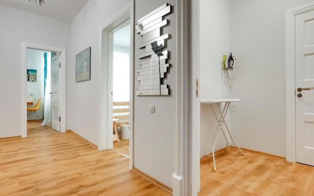 Orange Cat Rooms